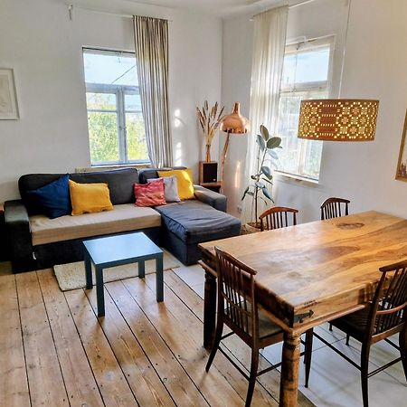 וילנה Hillside View House With Garden, Private Parking, Quiet Location - 12 Min To Old Town Anytime, Long Stays Welcome מראה חיצוני תמונה